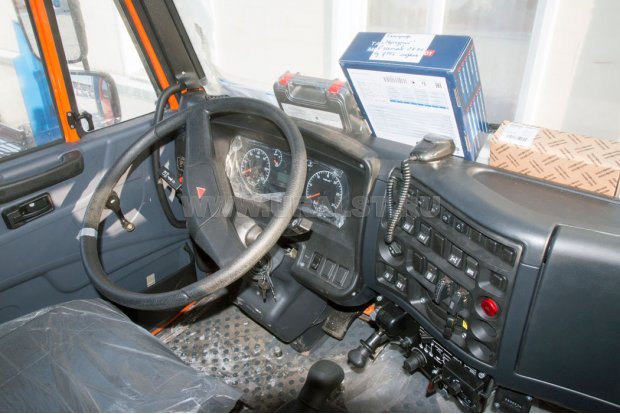 Кабина водителя автомобиля Камаз ПАРМ 43118-50