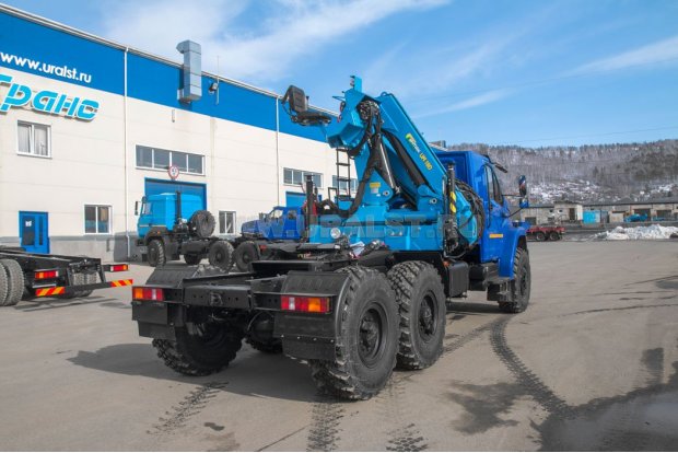 СЕДЕЛЬНЫЙ ТЯГАЧ С КМУ ИМ-180 УСТ 5453 УРАЛ NEXT 4320-6951-72
