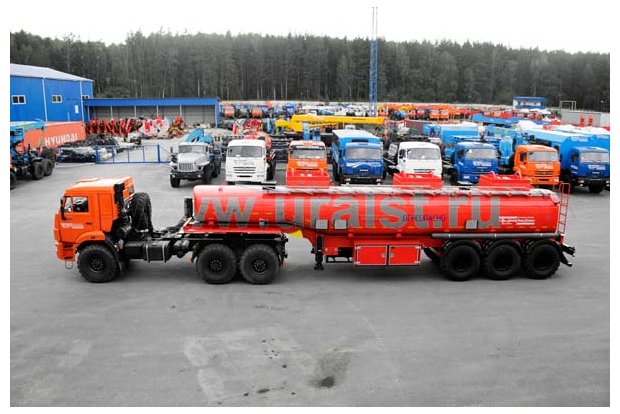 Седельный тягач Камаз 53504-6030-46 с ППЦ-30-31П(BPW)