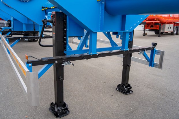 Опорное устройство