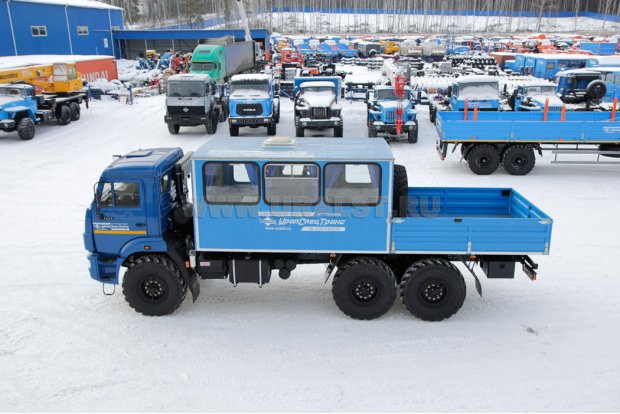 Грузопассажирский автомобиль УСТ Камаз 5350-42 с открытым грузовым отсеком