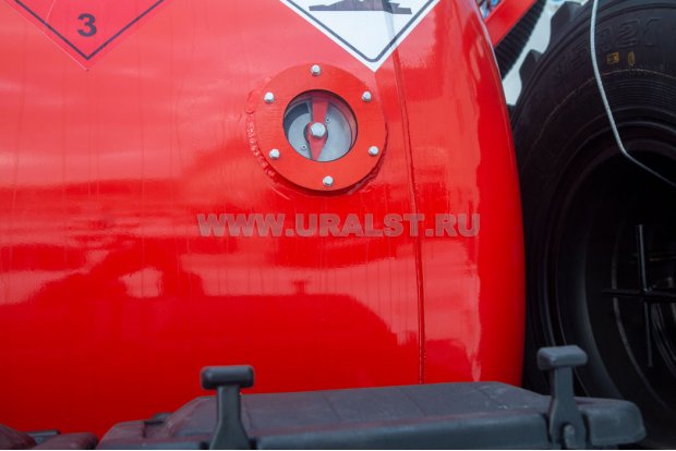 Датчик уровня заполнения цистерны