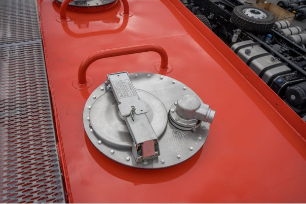 Заливная горловина