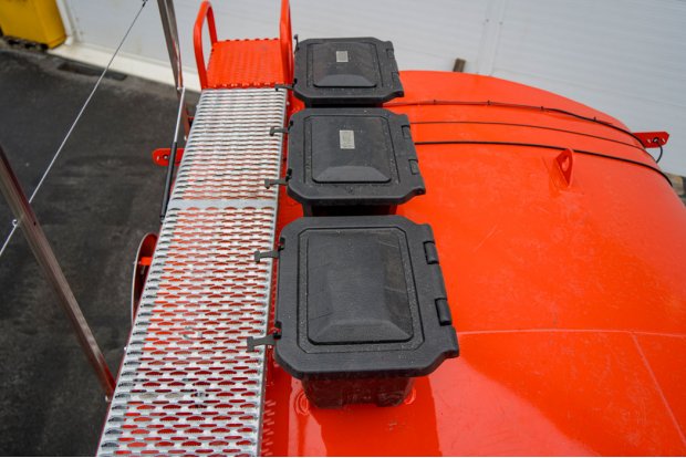 Ящики для песка и кошмы