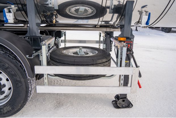 Боковая защита