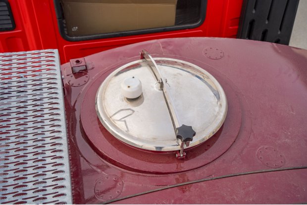 Заливная горловина