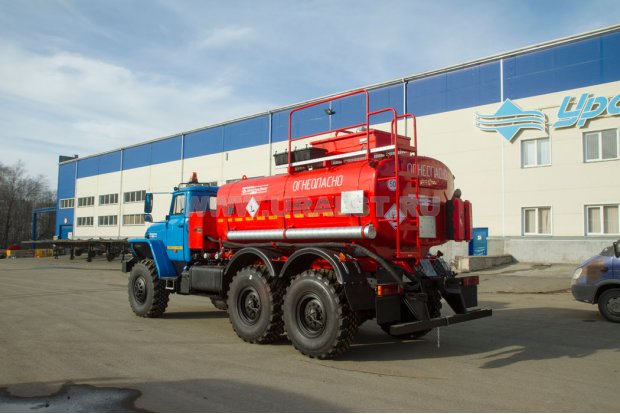 Автотопливозаправщик АТЗ-9Б УСТ 5453 Урал 5557-1151-60