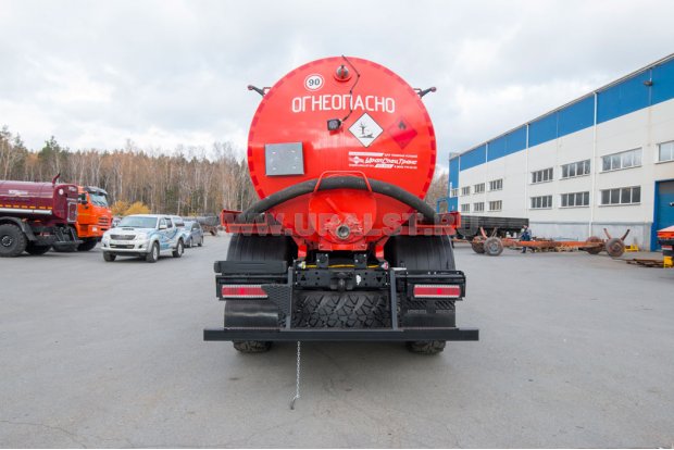 Автоцистерна АКН-10T КО УСТ 5453 Камаз 43118-50 термос, сп.м., доработка под ДОПОГ, ревизионный люк