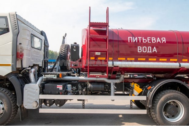 Лестница на площаду обслуживания