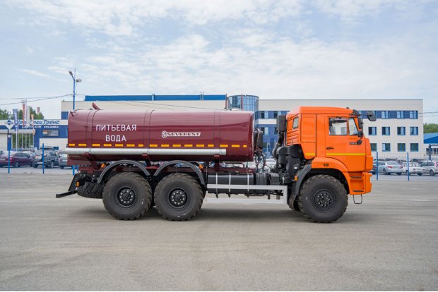Автоцистерна для воды АЦПТ-10НО УСТ 5453 Камаз 43118 сп. м., насос, обогрев