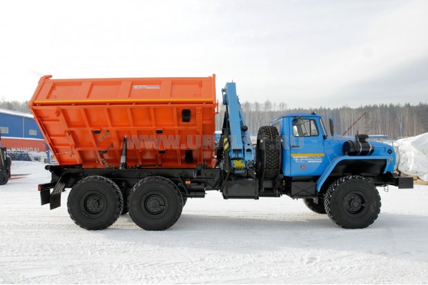 Урал самосвал 4320-72М с краном-манипулятором ИМ-95