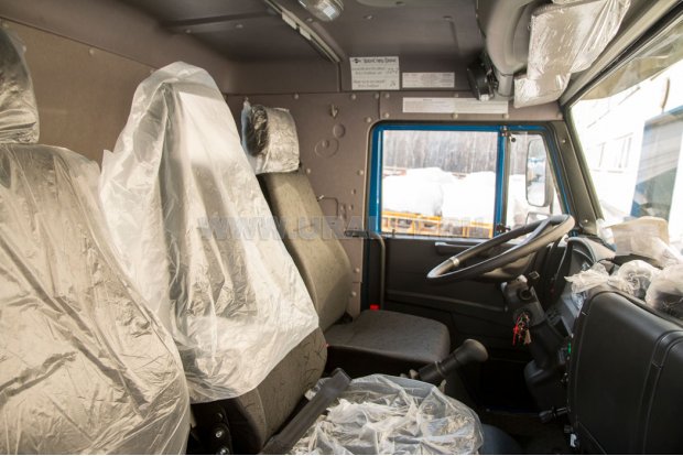 Автобус вахтовый 22 места УСТ 54535 Камаз 43502-66(D5)