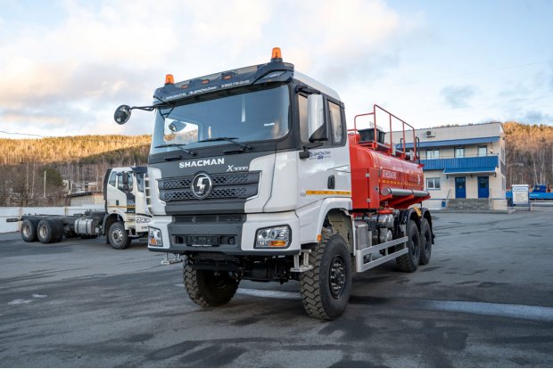  АТЗ-11-2Б УВТ-25, УСТ 5453 SHACMAN (ШАКМАН) SX32586V385 6х6, 14R20, КБ 4575мм.