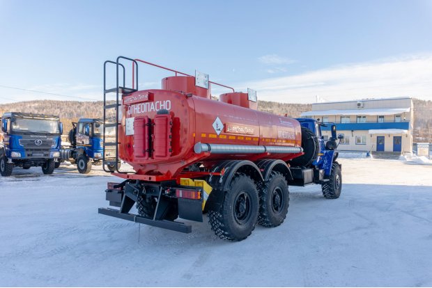 Автотопливозаправщик АТЗ-11-2Б УСТ 5453 Урал 4320-1951-60 доработка под ДОПОГ
