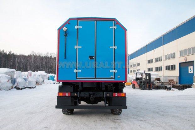 Маслостанция УСТ-5453 на шасси Урал 4320-80Е5