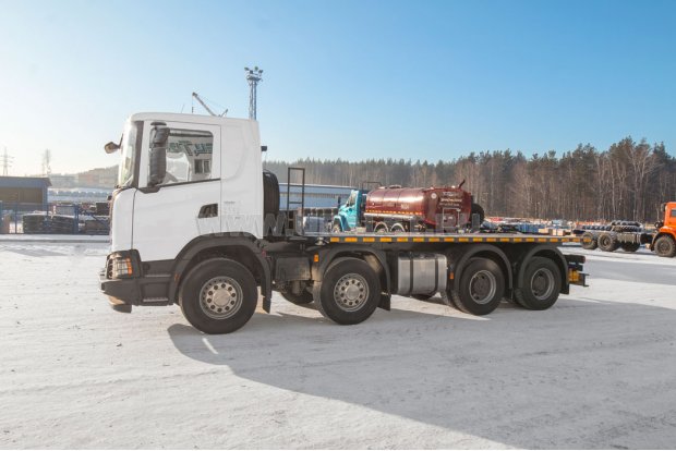 Контейнеровоз УСТ 5453SJ SCANIA 8х4