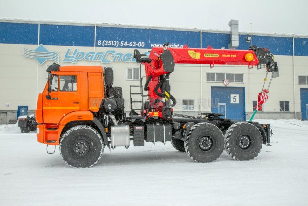 Седельный тягач с КМУ ИТ-180 (тросовый) УСТ 5453 Камаз 43118 сп.м. 