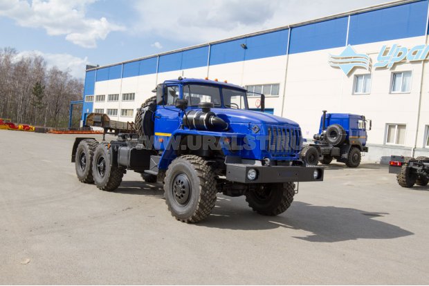 Седельный тягач Урал 44202-0312-60Е5