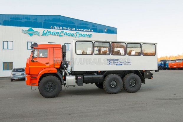 Автобус вахтовый 22 комфорт УСТ 54535 Камаз 43118-50 сп.м