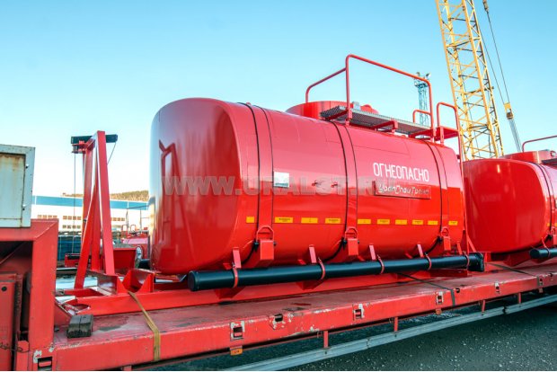 Автоцистерны для ГСМ и нефти( навеска) АЦ-15