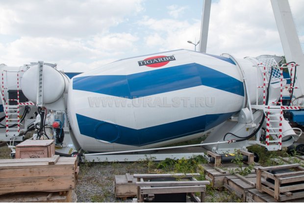 Навеска автобетоносмеситель АБС-9АП