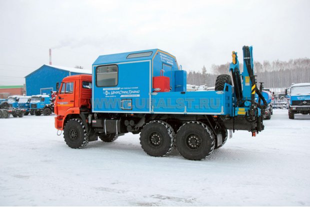 Мобильная ремонтная мастерская (МРМ) УСТ-54534 на шасси Камаз 43118-46 с КМУ ИМ-150