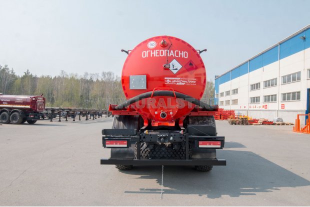 Автоцистерна АКН-10T КО УСТ 5453 Камаз 43118-50 термос, сп.м., доработка под ДОПОГ, ревизионный люк