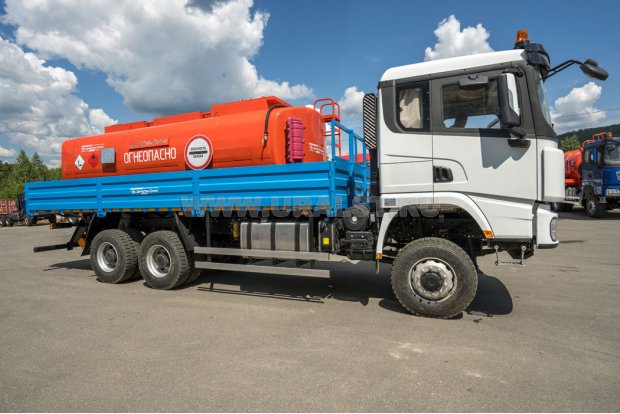 Бортовой контейнеровоз УСТ 5453 SHACMAN SX32586V385 ДОПОГ + КЦ-16