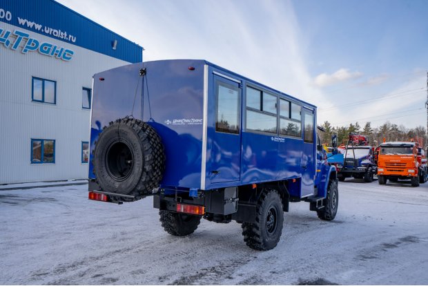 Автобус вахтовый Урал NEXT 32552-5013-71Е5