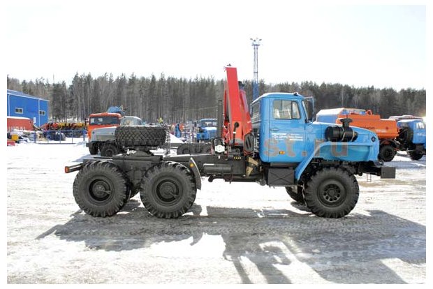 Седельный тягач с КМУ PK-15500А УСТ 5453 Урал 5557