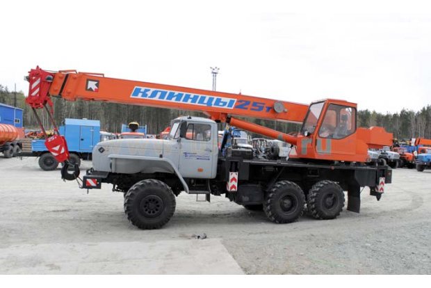 Автокран КС 55713-3К-1 "Клинцы" Урал 5557