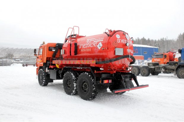 Автоцистерна вакуумная для нефтепродуктов АКН-9-ОД PNR УСТ 5453 Камаз 43118 (Cummins) сп.м., доработка под ДОПОГ