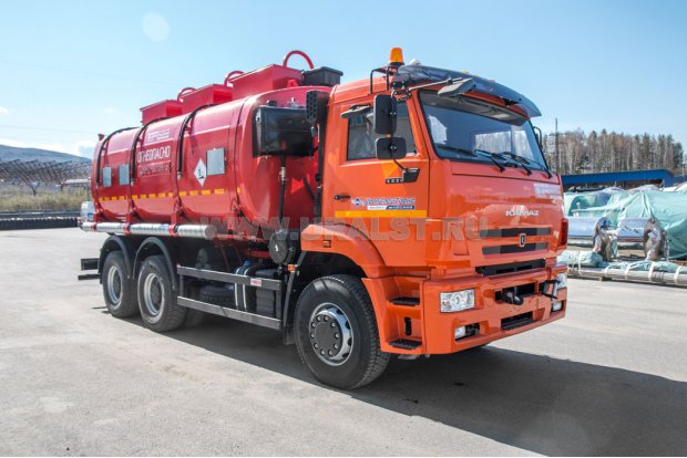 Автоцистерна бензовоз АЦ-20-3 УСТ 5453 Камаз 6520-53 с насосом, доработка под ДОПОГ