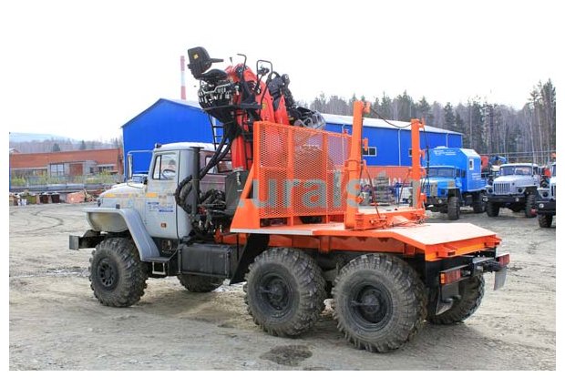 Лесовоз с манипулятором Eplsilon M100Z79 УСТ 5453 Урал М 5557-60Е5
