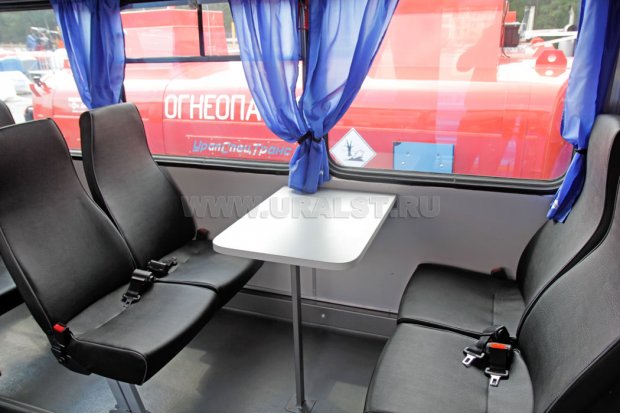 Автобус вахтовый 22+2 комфорт УСТ 54535 Камаз 43118 (CUMMINS 3690 мм)