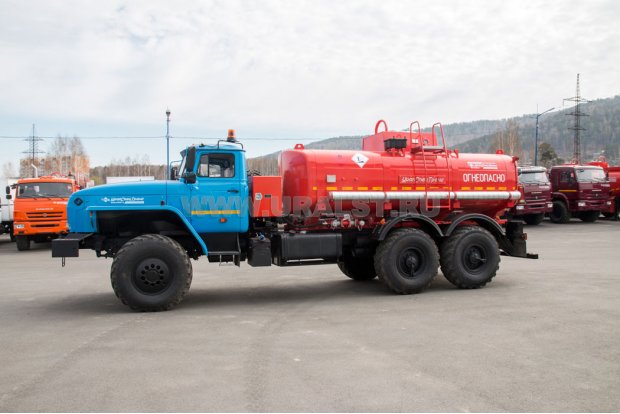 Автотопливозаправщик АТЗ-11Б УСТ 5453 Урал 4320-1951-60 доработка под ДОПОГ, УВЭОС