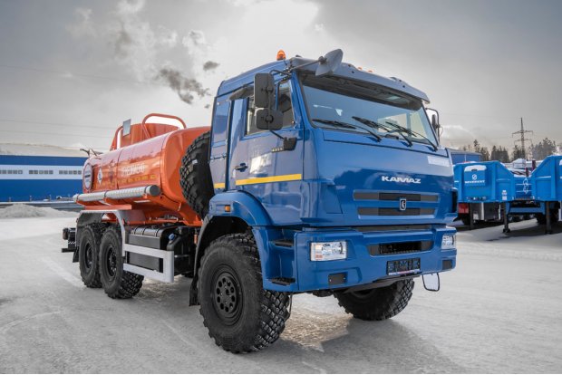 Автоцистерна для нефти (АЦН) АЦН-10 УСТ 5453 Камаз 43118 ДОПОГ