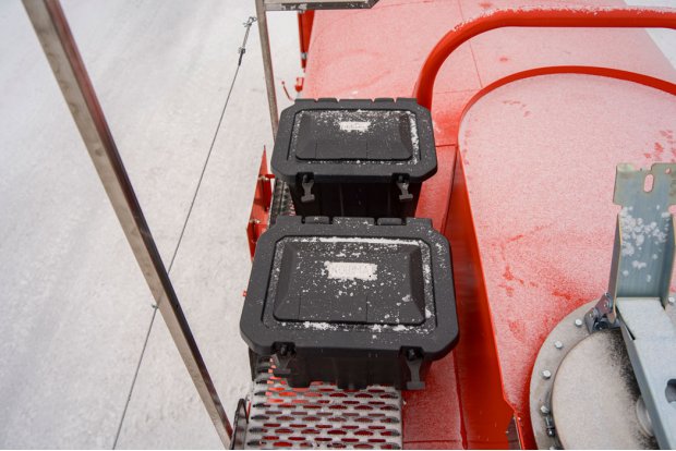 Ящики для песка и кошмы