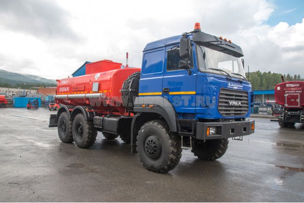 Автотопливозаправщик АТЗ-11Б УСТ 5453 Урал 5557-4551-80 сп.м. доработка под ДОПОГ