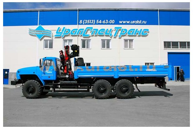 Вариант исполнения - Бортовой Урал с КМУ Palfinger PK-15500, верхнее управление КМУ