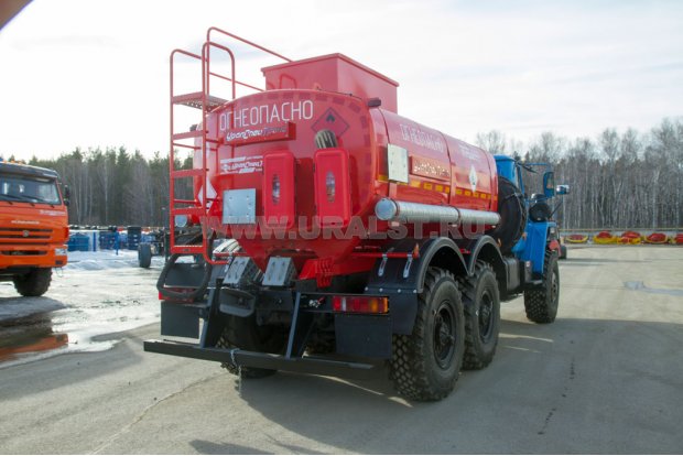 Автотопливозаправщик АТЗ-9Б УСТ 5453 Урал 5557-1151-60 доработка под ДОПОГ