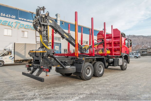 Сортиментовоз с VM10L74 Mercedes-Benz Arocs 3345А (6х6)