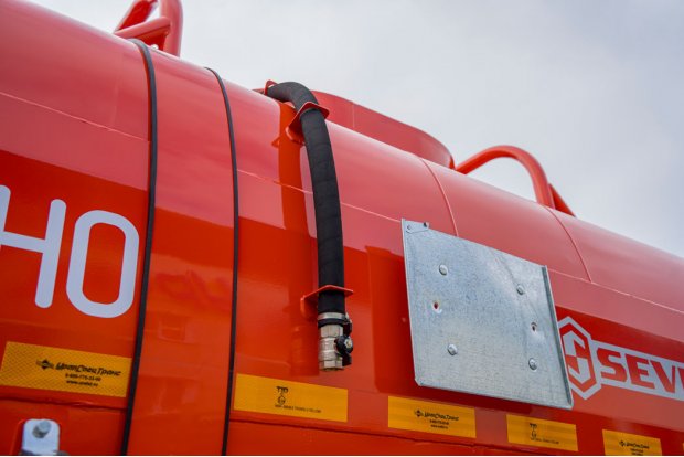 Слив из экологического короба