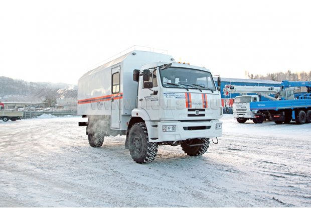 Грузопассажирский автомобиль Камаз 43502-45 с закрытым грузовым отсеком