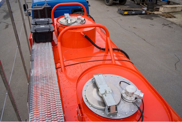 Площадка обслуживания цистерны