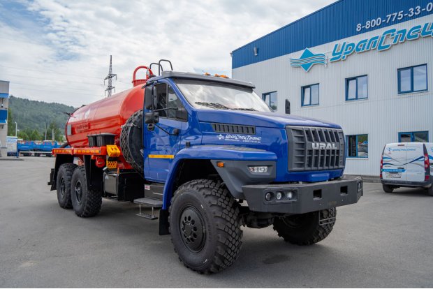 Нефтепромысловая автоцистерна АКН-10 КО УСТ 5453 Урал NEXT 4320-6951-72 ревизионный люк, доработка под ДОПОГ