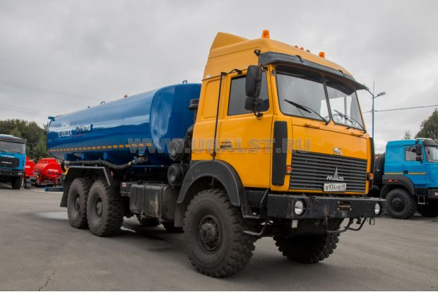 Автоцистерны для технической воды АЦВ-16 МАЗ-631708-311