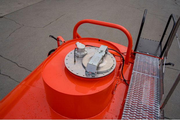 Заливная горловина