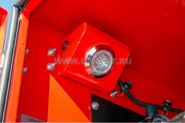 Фонарь подсветки УВТ