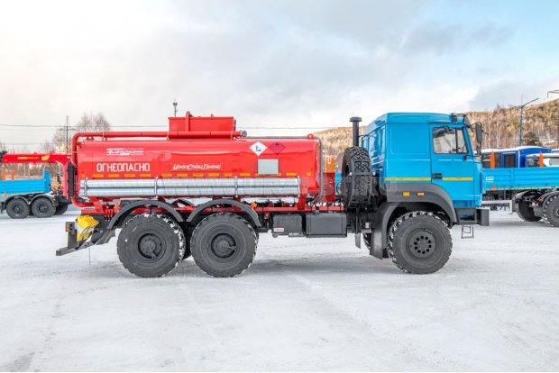 Автотопливозаправщик АТЗ-11Б УСТ 5453 Урал 5557-82Е5 сп.м. рекуперация